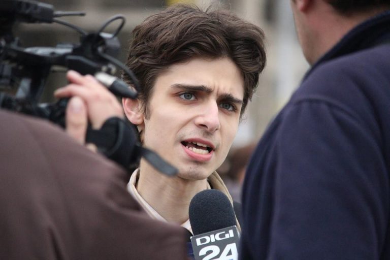 Seniorii, speriați de Tudorel Toader. Un student, singurul contracandiat al fostului ministru