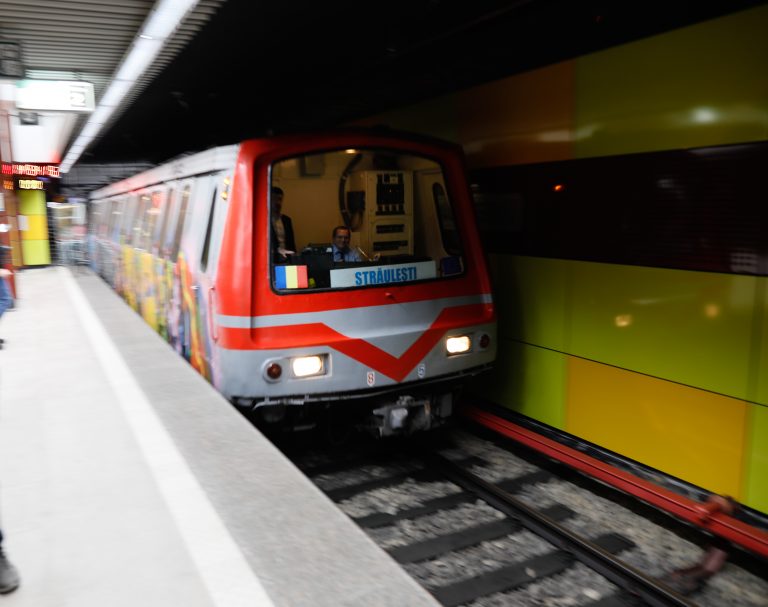 Program prelungit la metrou, pentru meciul de Euro 2020 de pe Arena Naţională