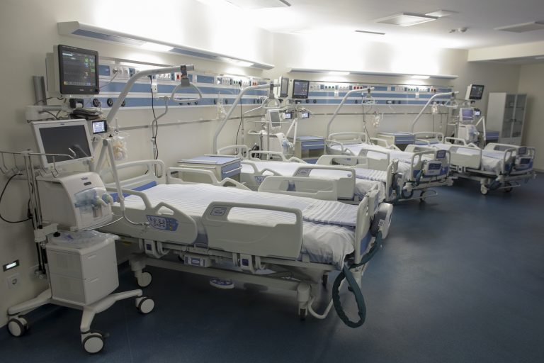 Police opens inquiry into case of woman who died after 16-hour wait at hospital in eastern Romania