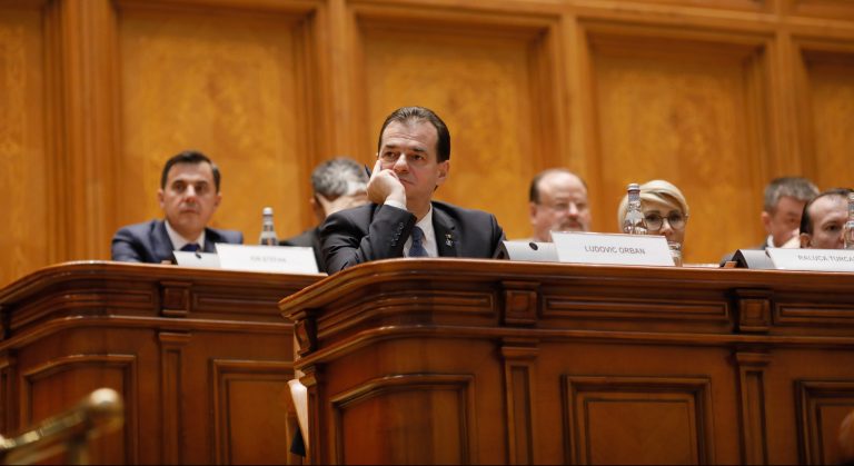Romania’s centrist government faces no-confidence vote, close result expected