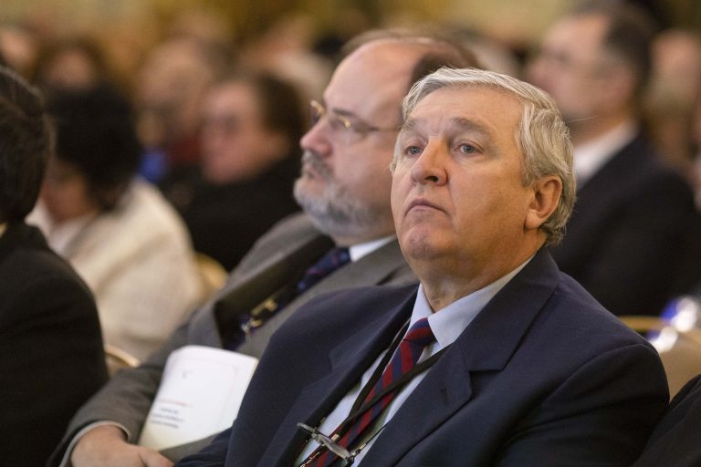 Beuran, la detectorul de minciuni. E acuzat de mărturie mincinoasă, amenințare, hărțuire, răzbunare
