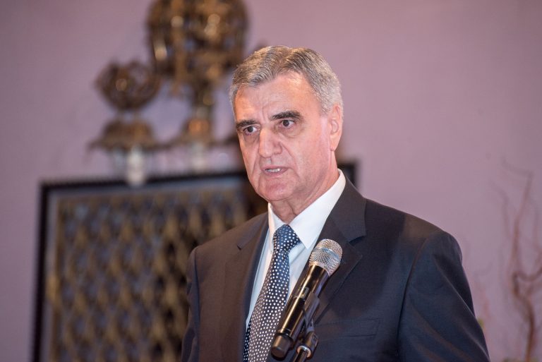 Prof. dr. Ioanel Sinescu a recunoscut că denunțătoarea doctorului Beuran a venit mai întâi la el