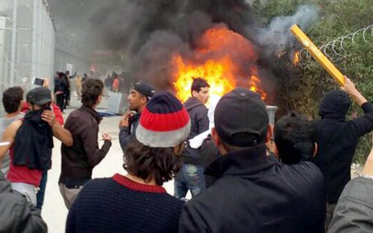 VIDEO Grevă generală în insulele grecești Lesbos, Chios și Samos împotriva taberelor de migranți