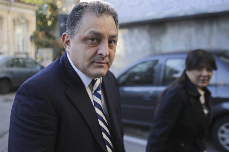 Hoții care i-au spart vila lui Marian Vanghelie au fost prinși. Ce comoară ținea în casă fostul primar
