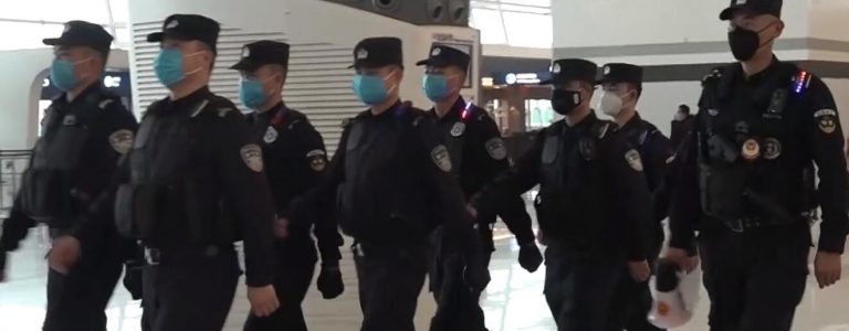 NYTimes: Recompense de 140$ oferite de statul chinez pentru fiecare suspect de coronavirus turnat autorităților
