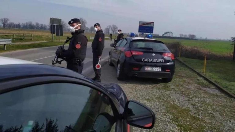 Patru români, prinși de carabinieri în timp ce încălcau zona de carantină din provincia Lodi, afectată de coronavirus