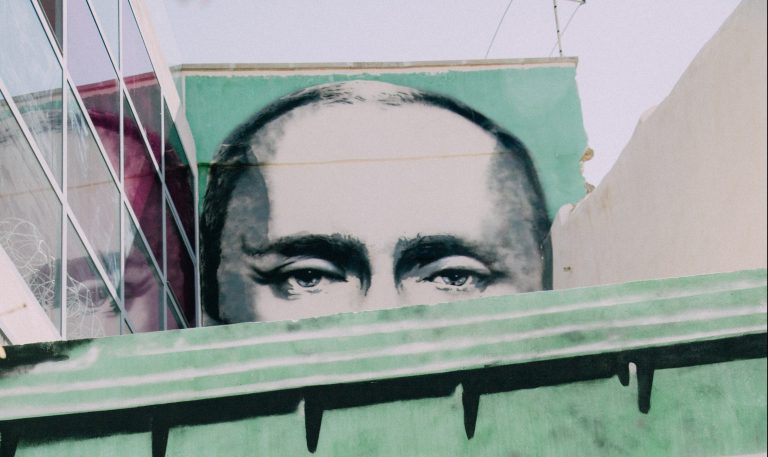 Planul „democratic” prin care se pregătește tranziția Rusiei spre un „putinism până la moarte”