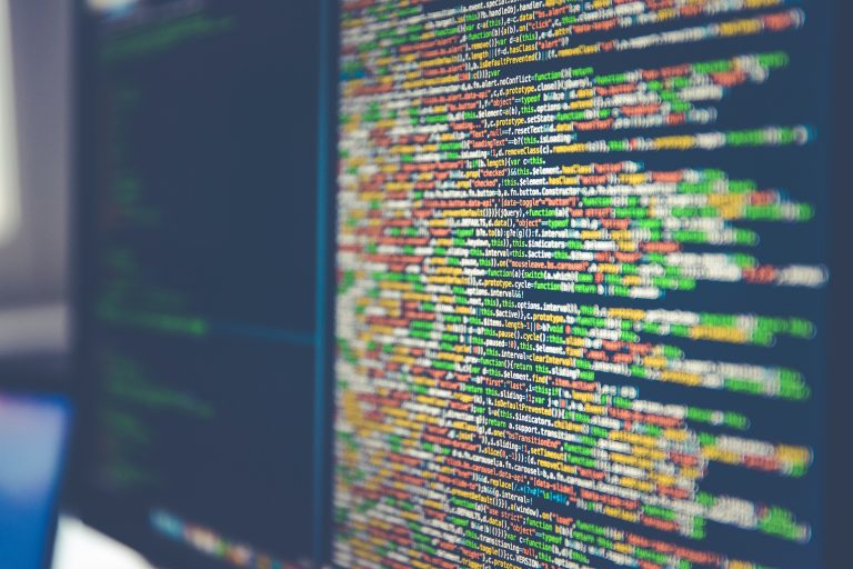 Internetul din Rusia, luat la „puricat” de FSB. Fostul KGB a cerut acces continuu la datele utilizatorilor