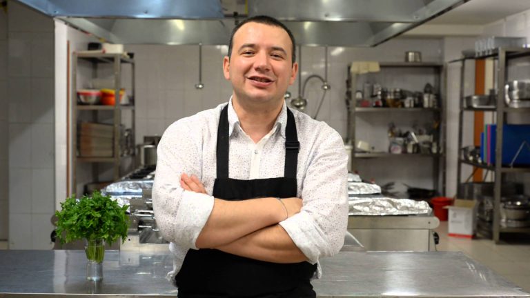 Marius Tudosiei, înlocuit de la emisiunea culinară „Sănătatea în bucate” de pe Digi24