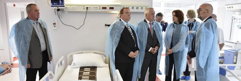 Procurorii: Probele recoltate de la cadre medicale au întârziat pentru că alte persoane au fost testate peste rând