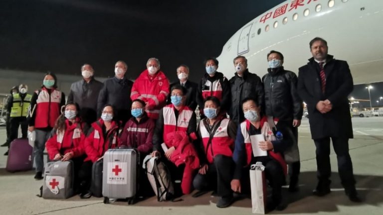 China, Italia și coronavirusul – geopolitică și propagandă. În Italia, China nu mai este privită ca ”patria COVID-19”, ci ca un prieten într-o perioadă de criză