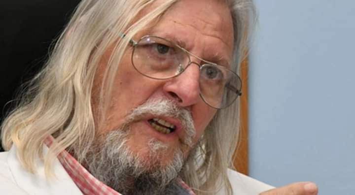 Profesorul „trăznit” care a făcut clorochina vedetă. Comparat cu Asterix și ZZ Top, a luptat cu virusurile-gigant, iar unele bacterii îi poartă numele