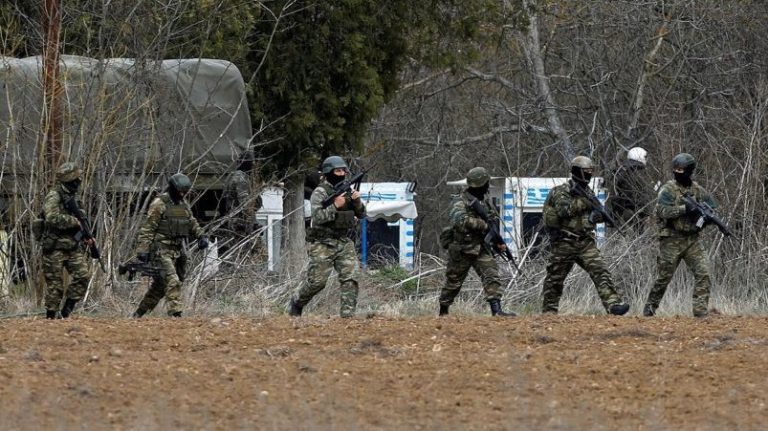 NY Times: Grecia are un centru de detenție „secret” unde sunt încarcerați migranții. Erdogan îi acuză pe greci de „nazism”