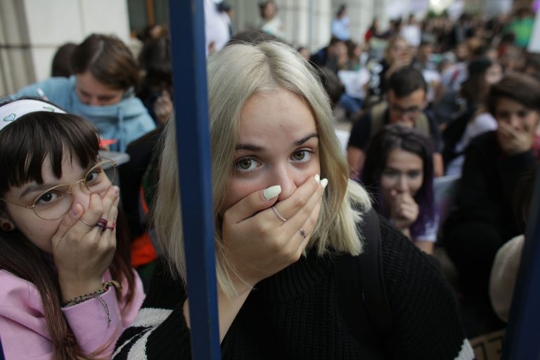 Cold weather sends pollution levels soaring in some parts of Bucharest