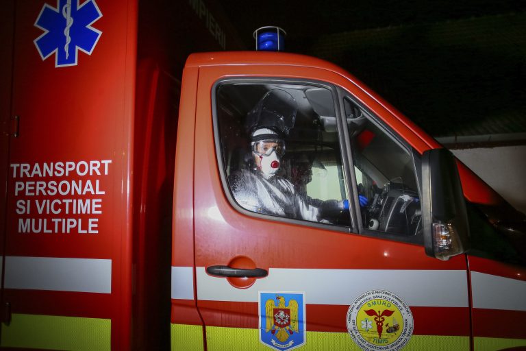 România se îndreaptă spre SCENARIUL 3 al coronavirusului. Bilanțul celor infectați a ajuns la 97