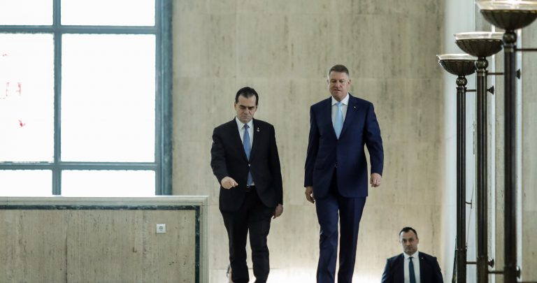 Klaus Iohannis says people must reject attempts ‘to glorify totalitarian regimes’ as Europe marks anti-totalitarian day
