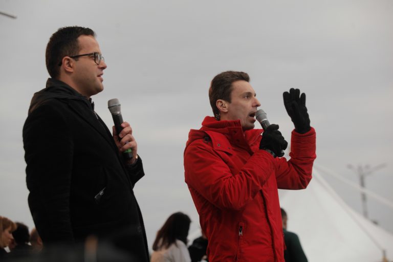 Focar de Covid în televiziunea lui Gâdea. Peste 20 de cazuri la Antena 3 și Antena 1