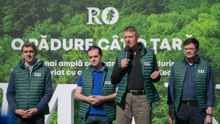 Klaus Iohannis denunță tăierile masive de păduri. Costel Alexe inițiază măsuri dure pentru defrișările ilegale
