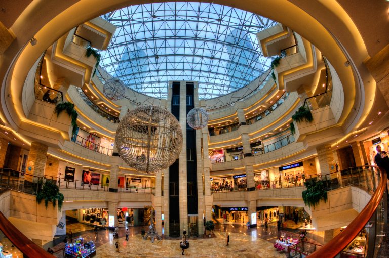 Noile reguli care trebuie respectate în mall-uri