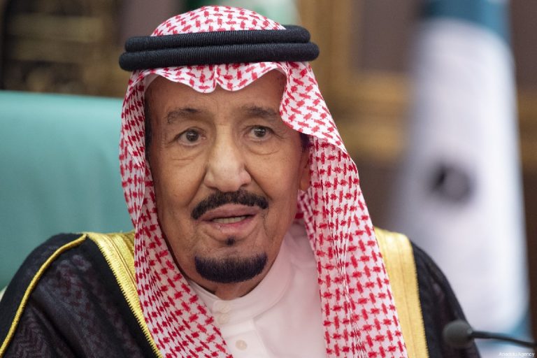 Regele Salman al Arabiei Saudite: Lumea va traversa o fază încă şi mai dificilă în lupta împotriva coronavirusului