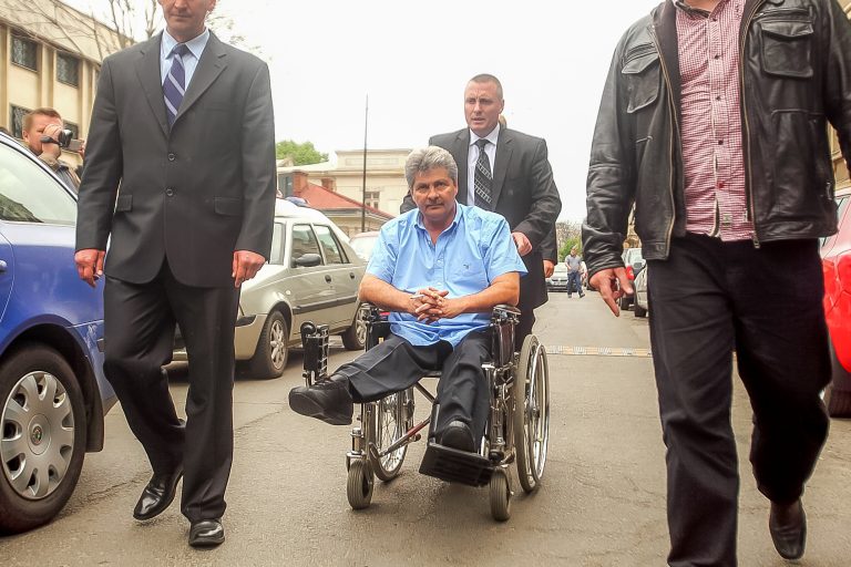Sorin Ovidiu Vîntu, eliberat condiționat din închisoare