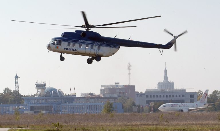 Operațiune aviatică de salvare a patru bebeluşi de la Suceava şi Botoşani