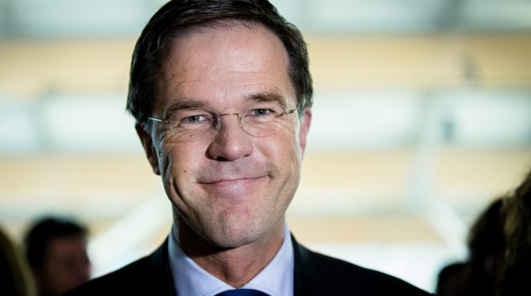 Mark Rutte, premierul Olandei, nu a putut să-și vadă mama, înainte ca aceasta să moară, din cauza restricțiilor împotriva COVID-19
