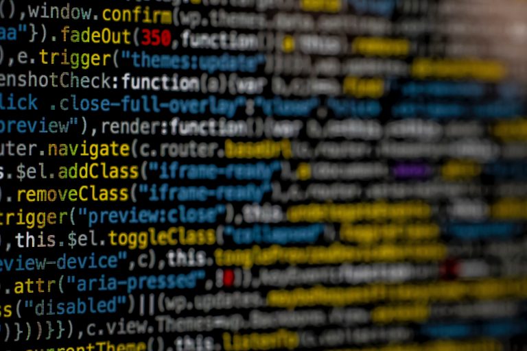 Hackeri de elită, atac asupra OMS pe fondul pandemiei globale de COVID-19