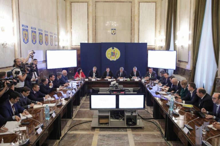 Orban: Cei care ascund faptul că vin din Italia vor suporta consecințe penale