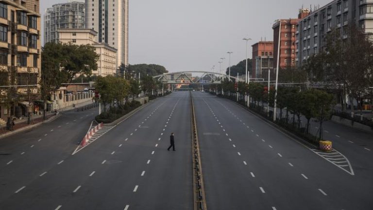 FOTO | Cum arată Wuhan, ”orașul natal„ al coronavirusului, la două luni de la închiderea totală