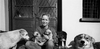 Sara Turetta at Save the Dogs shelter, Cernavoda, 2003, by Francesco Cito