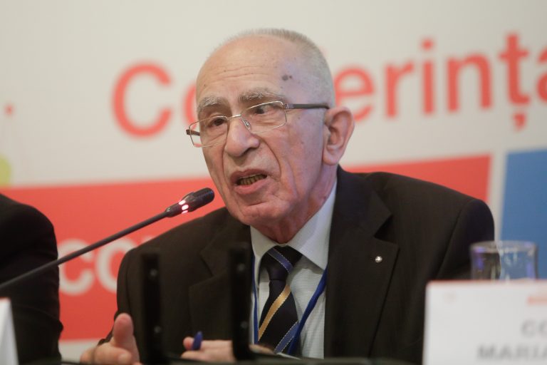 Epidemiologul Molnar Geza: Epidemia mai durează în România încă 30-35 de zile