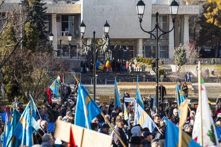Senatul va vota împotriva autonomiei Ținutului Secuiesc. Ciolacu: „PSD nu susține legea!” Roman: „Un troc politic”