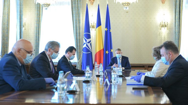 Romanian president: lockdown will end in mid-May, but masks will become compulsory in public