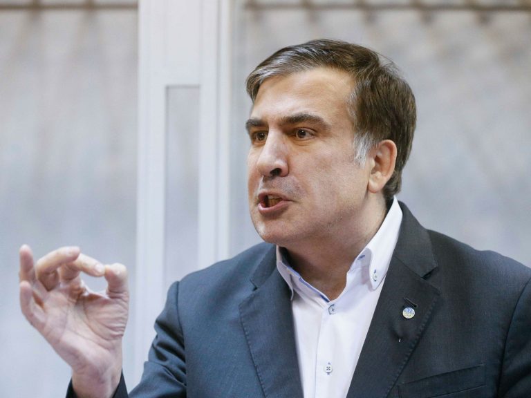 Mii de georgieni anunță „o grevă a foamei în masă” pentru a cere eliberarea lui Mihail Saakaşvili