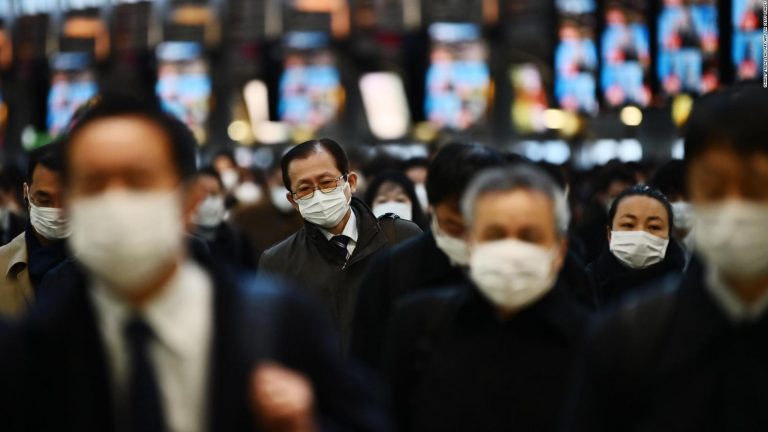 Japonezii, îngroziți de o amenințare mai mare decât coronavirusul