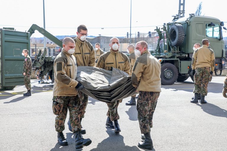 Alianţa Nord-Atlantică demontează cele mai agresive 5 mituri ale Rusiei despre NATO şi COVID-19