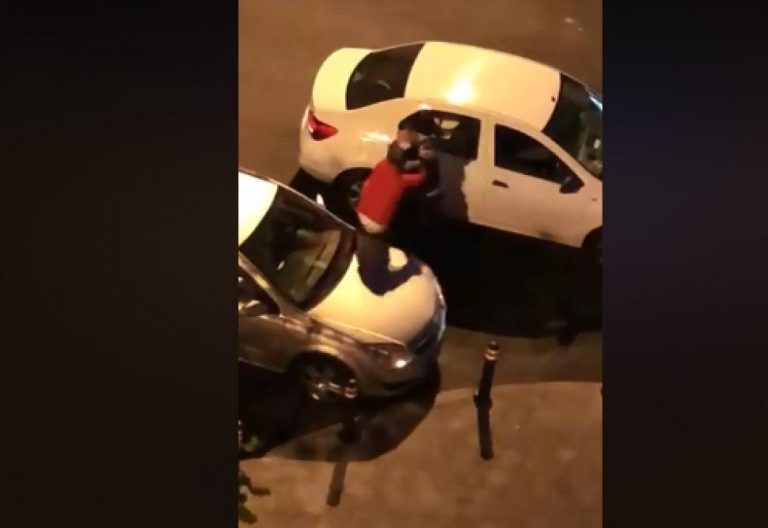 VIDEO Bărbat bătut de un polițist, ca pe vremea lui Ceaușescu, pentru că se afla pe stradă după ora 22. Reacția Poliției Capitalei