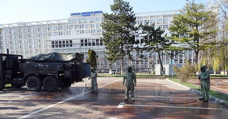 Tensiuni la spitalul din Suceava între medici și militari: Nu poate să vină armata să se comporte așa cu nişte civili, care nu au făcut o zi de armată în viaţa lor