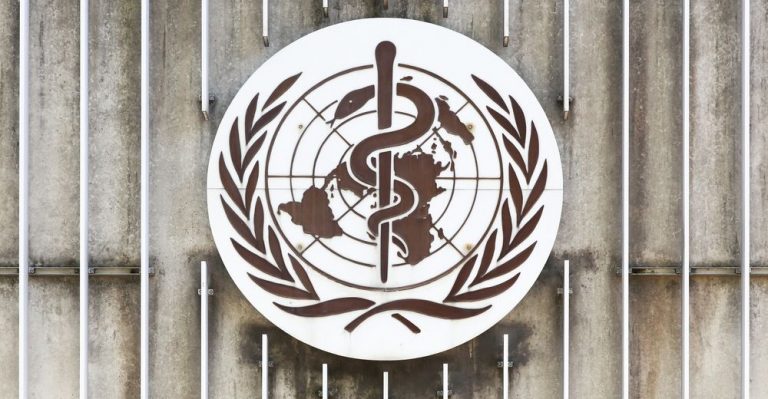 OMS, document tehnic: Omicron reprezintă „un risc foarte ridicat” la nivel mondial