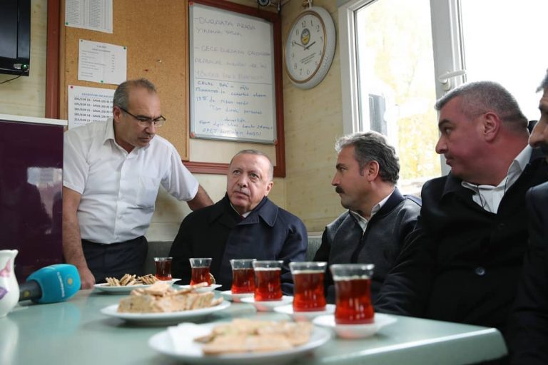 Coronavirusul, „aliatul despotic” al lui Erdogan