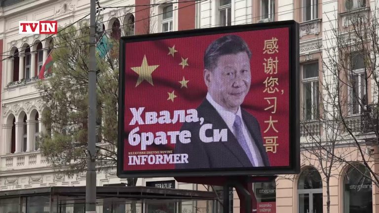 „Mulțumim, frate Xi!” Capitala Serbiei, împânzită de panouri pro-China. Dar nu e vorba doar despre banii Beijingului