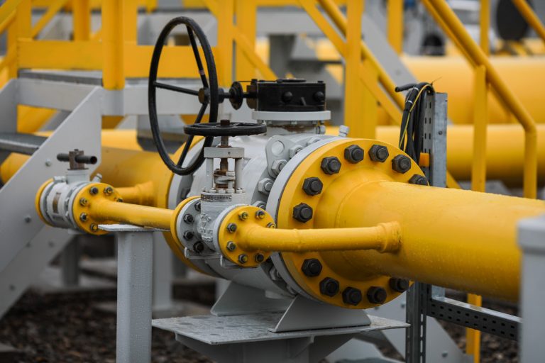 Analiză Bruegel: Guvernele din Europa au cheltuit aproximativ jumătate de trilion de euro pentru soluţionarea crizei energetice