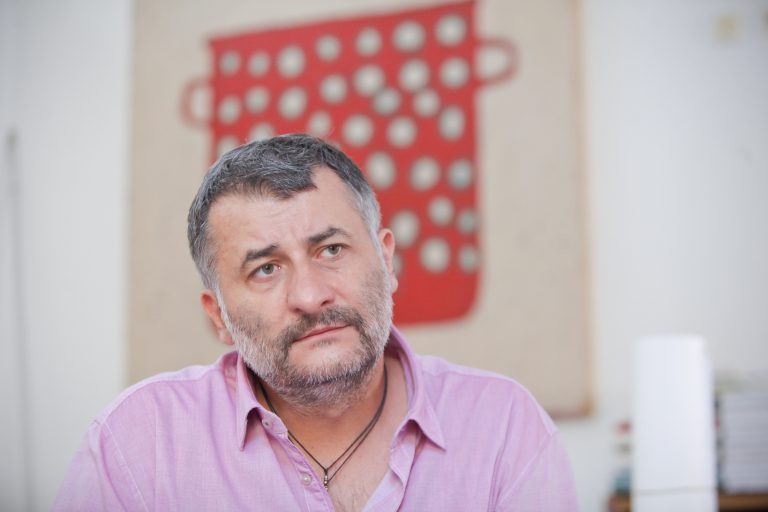 Cristi Puiu: „Ne îndreptăm către o formă de totalitarism”. Totul se „transformă progresiv într-un nonsens de talie cosmică”