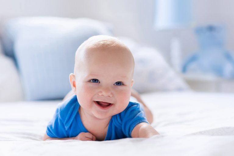 Bebeluși internați fără părinți la Spitalul de Pediatrie din Brașov, din cauza măsurilor anti-COVID-19