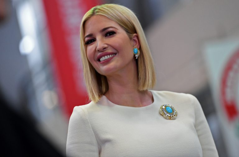 Asistenta fiicei lui Donald Trump a fost depistată pozitiv pentru coronavirus