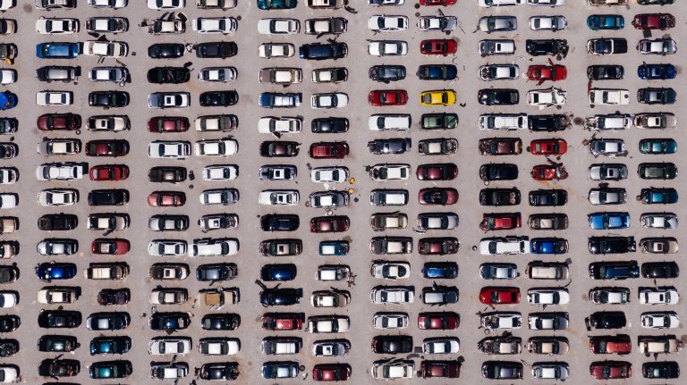 SUA confirmă reducerea taxelor vamale, de la 27% la 15%, la mașinile și componentele auto din UE