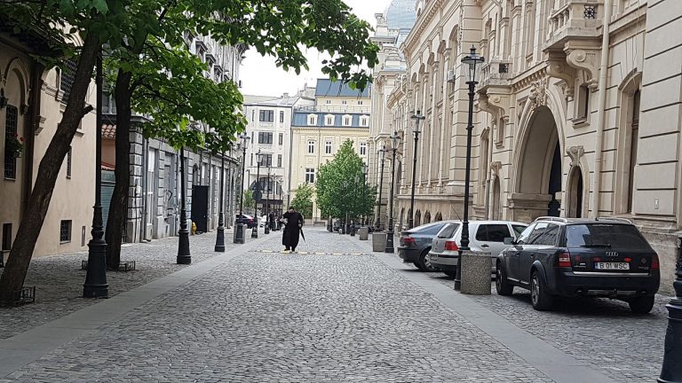 As COVID-19 lockdown ends, Klaus Iohannis warns Romanians not to let their guard down.‘Nobody knows when this pandemic will end’