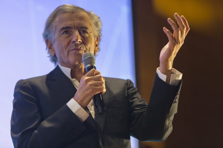 Filozoful Bernard-Henri Levy, despre Covid-19 și „stânga de kerosen”: „Sunt îngrozit să văd, din nou, cât de ușor am acceptat să vedem aceste libertăți tăiate”