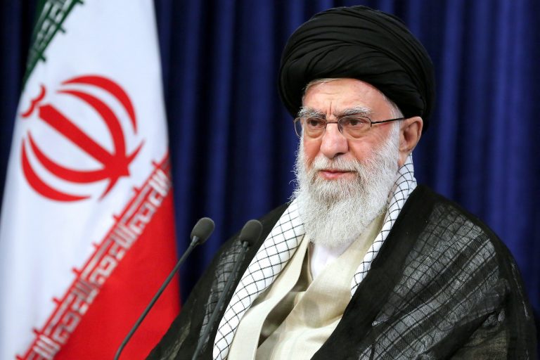 Ministrul Apărării din Israel: Liderul suprem iranian Ali Khamenei nu ar trebui să mai existe